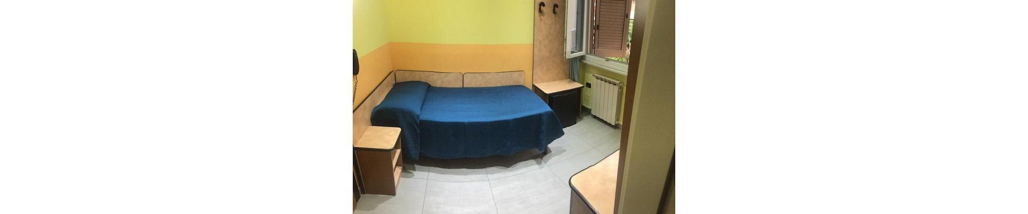 Hotel Roma Марина-ди-Масса Экстерьер фото