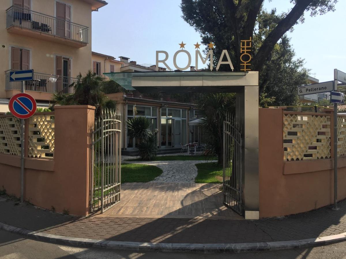 Hotel Roma Марина-ди-Масса Экстерьер фото